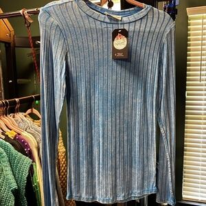 Blue Long Sleeve Top